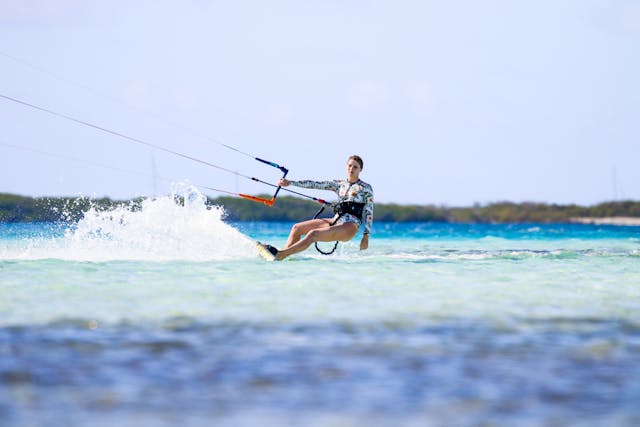 The Kite Surfer’s Survival Guide: How to Outsmart Mother Nature and Master Any Weather Condition